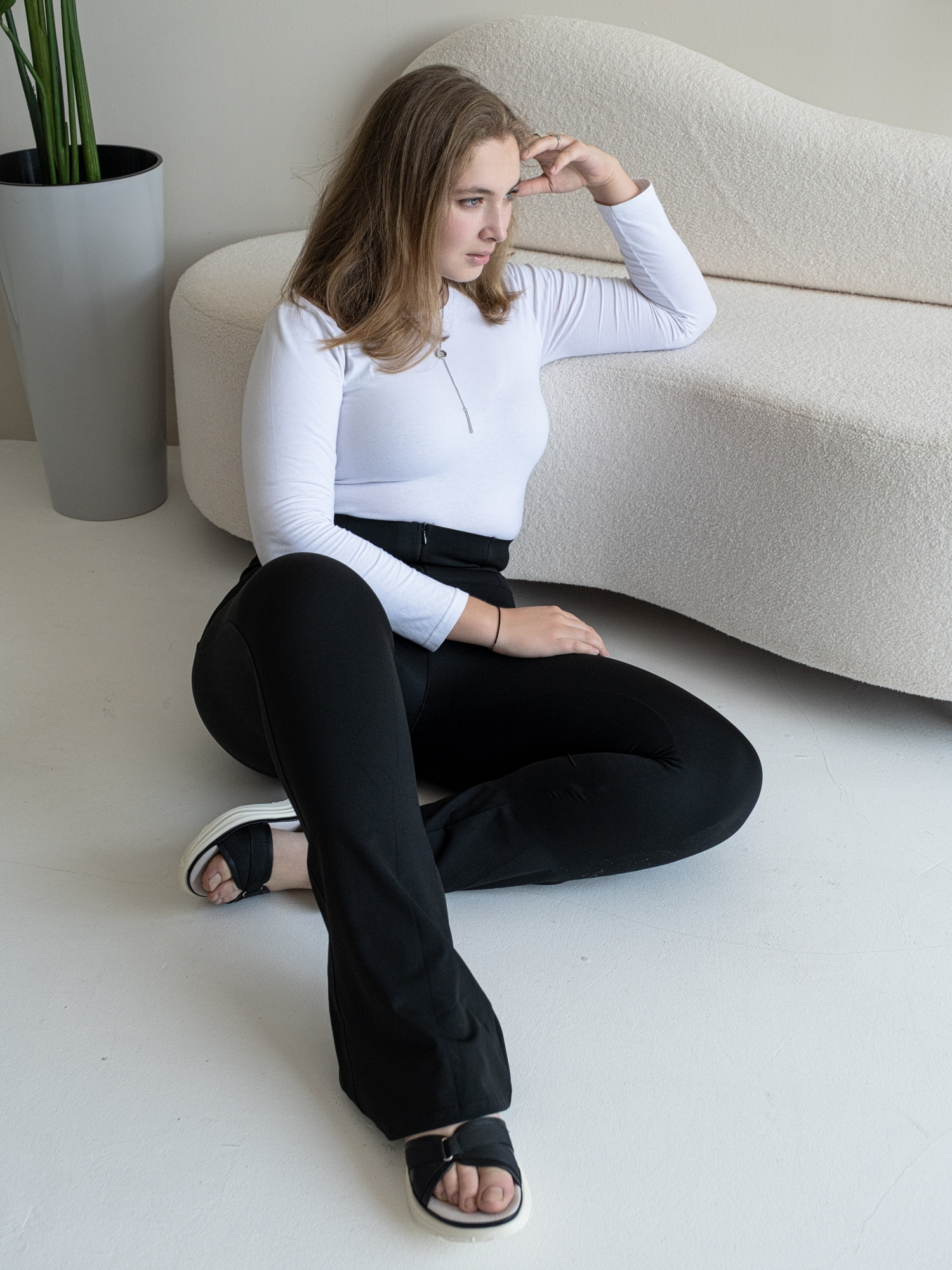 Утягивающие лосины клеш