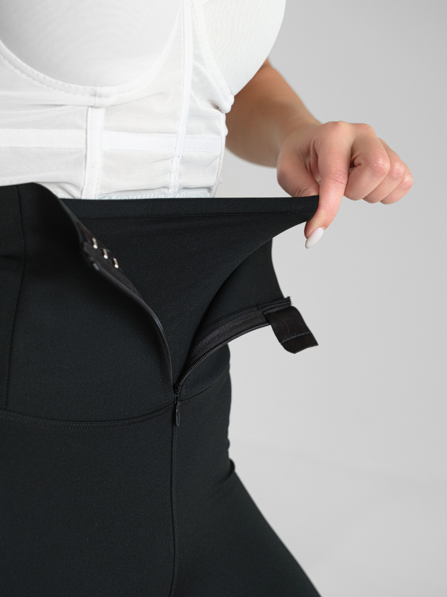 Леггинсы утягивающие